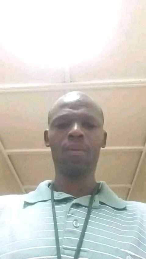 Motho40